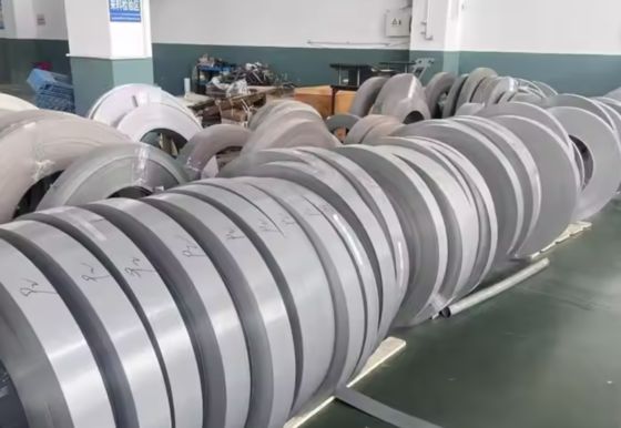 Giá tốt. Xét bề mặt mịn 0.5mm Electrical Steel Coil cho yêu cầu của khách hàng trực tuyến
